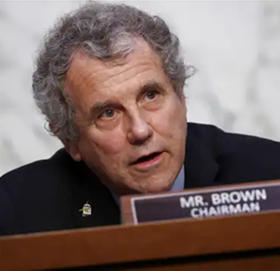 Chairman Sherrod Brown (D-OH) questions Treasury Secretary Janet Yellen and Federal Reserve Chairman Powell during a Senate Banking, Housing and Urban Affairs Committee hearing on the CARES Act, at the Hart Senate Office Building in Washington, DC, September 28, 2021.